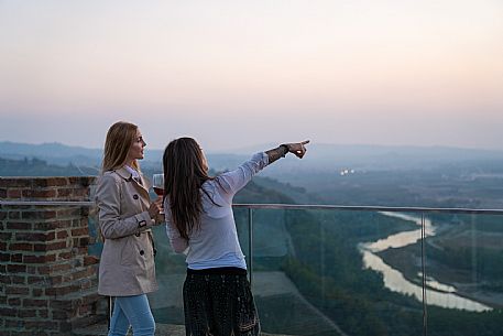 Degustazione - Torre di Barbaresco