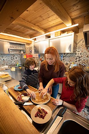 Cooking Class Family Experience