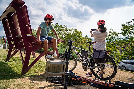 E-bike in Monforte d'Alba