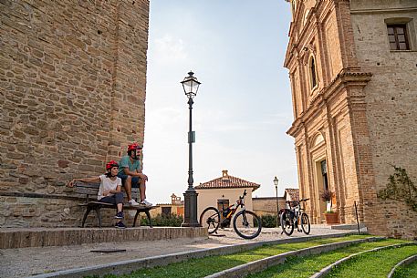 E-bike in Monforte d'Alba