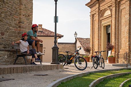 E-bike in Monforte d'Alba