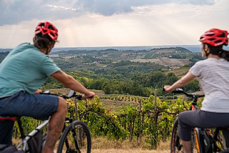 E-bike in Monforte d'Alba