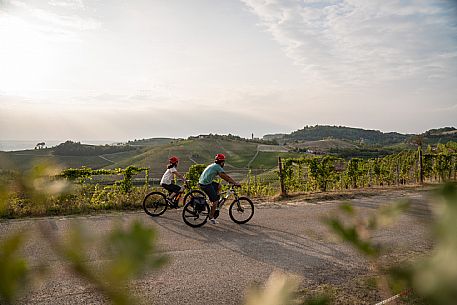 E-bike in Monforte d'Alba