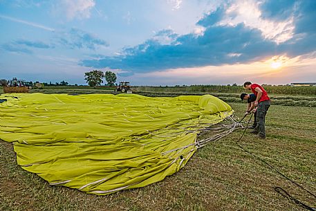 Hot air balloon Experience