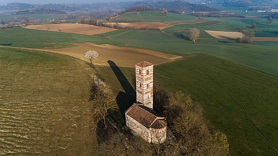 Santi Nazario e Celso Church - Montechiaro d'Asti