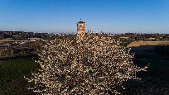 Santi Nazario e Celso Church - Montechiaro d'Asti