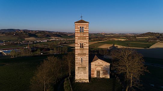 Santi Nazario e Celso Church - Montechiaro d'Asti