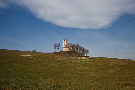 Santi Nazario e Celso Church - Montechiaro d'Asti