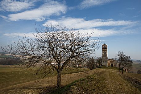 Santi Nazario e Celso Church - Montechiaro d'Asti