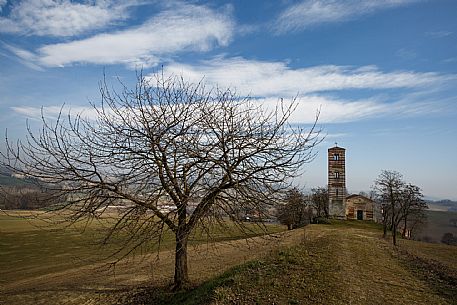 Santi Nazario e Celso Church - Montechiaro d'Asti