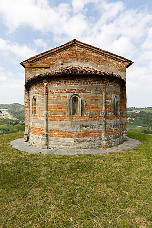 San Pietro Church - Aramengo
