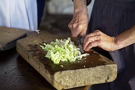 Bagna Cauda - Ingredients - Preparation