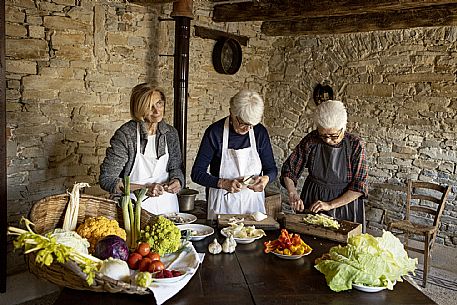 Bagna Cauda - Ingredients - Preparation