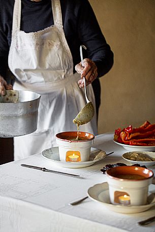 Bagna Cauda - Preparation