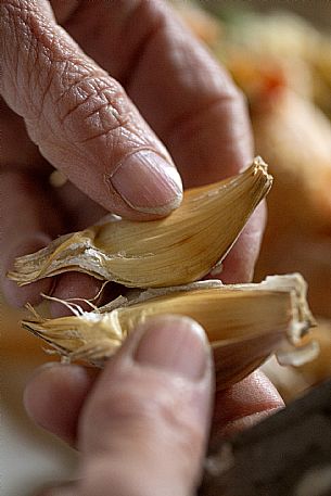 Bagna Cauda - Ingredients - Preparation