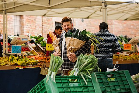 San Damiano - Market