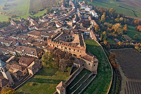 Montemagno Castle - Montemagno