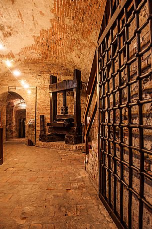 Wine Places - Enoteca Regionale Piemontese Cavour - Grinzane Cavour
