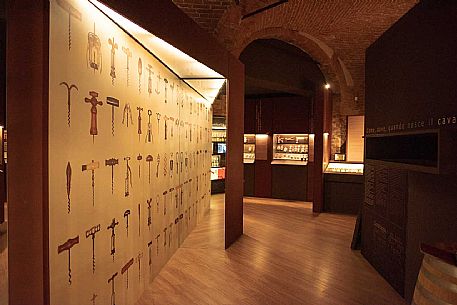 Corkscrew Museum - Barolo 