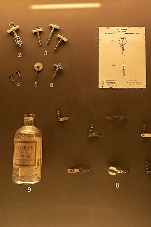 Corkscrew Museum - Barolo 