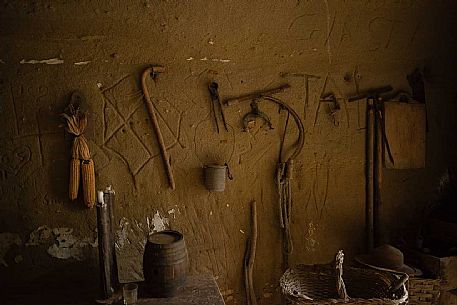 Cave Houses - Mombarone - Asti