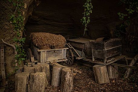 Cave Houses - Mombarone - Asti