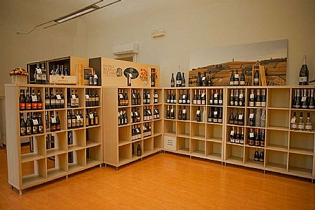 Canelli Regional Wine Shop