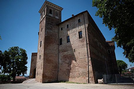 Moncucco Torinese Castle 